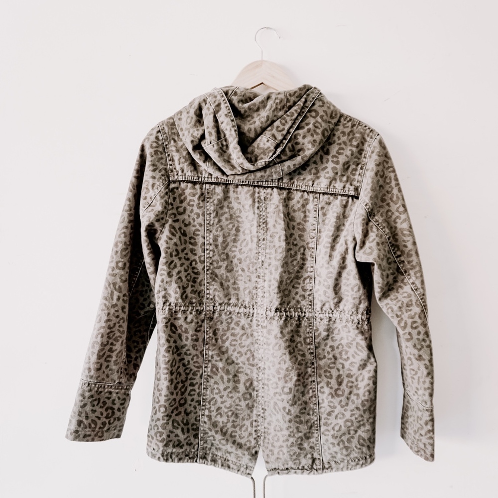 Green Leopard Utility Jacket - Picture 2 of 2